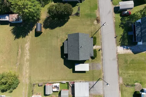 View/Area - 105 S 6th St, Easley, SC 29640 photo 3 of 6
