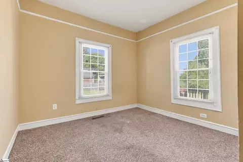 Bedroom - 105 S 6th St, Easley, SC 29640 photo 5 of 6