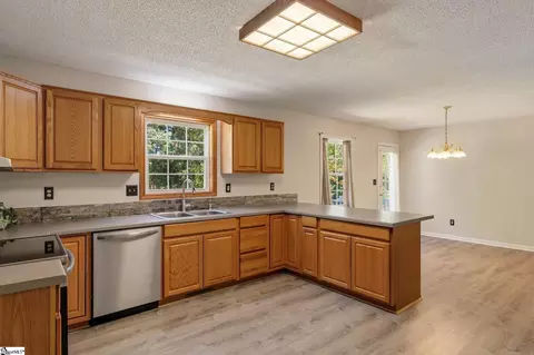 Kitchen - 108 J Chris Dr, Pelzer, SC 29669 photo 4 of 4