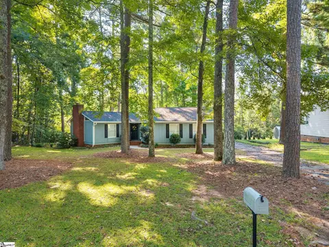 209 Windtree Rd, Greenwood, SC 29649