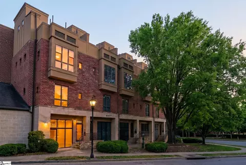 412 River St, Greenville, SC 29601