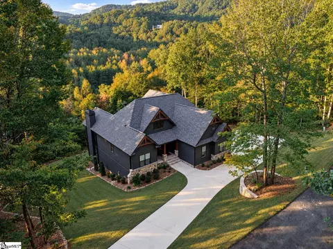 9 Buck Creek Trl, Greenville, SC 29690