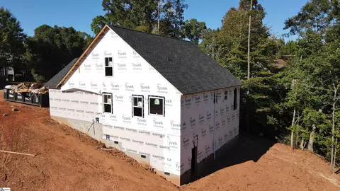 Exterior - 100 Rockingham Rd, Seneca, SC 29672 photo 4 of 9