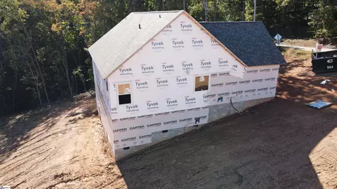 Exterior - 100 Rockingham Rd, Seneca, SC 29672 photo 8 of 9