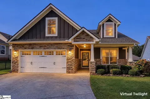 137 Benton Park Dr, Easley, SC 29642