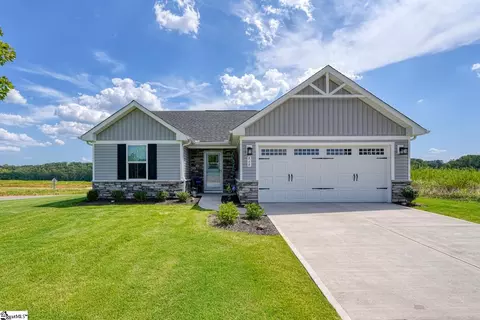 868 Meadowbrook Rd, Spartanburg, SC 29307