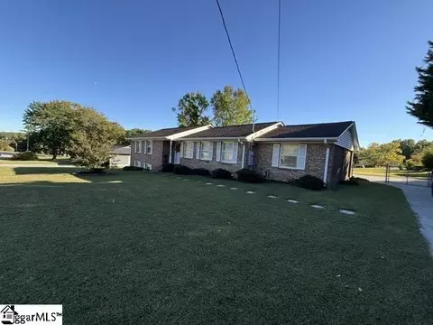 28 Maria Louisa Ln, Greenville, SC 29609