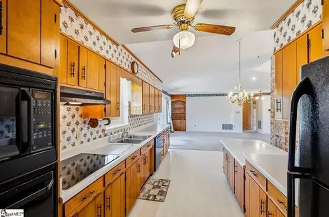 Kitchen - 812 Tornado Rd, Honea Path, SC 29654 photo 2 of 2