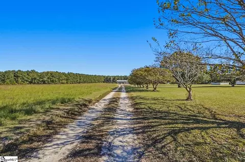 Entry Way - 812 Tornado Rd, Honea Path, SC 29654 photo 1 of 1