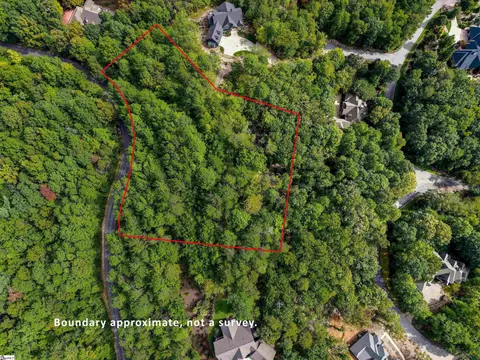 000 Glen Hollow Rd, Travelers Rest, SC 29690