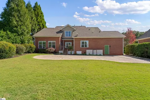 Exterior - 14 Barnstable Ct, Greer, SC 29650 photo 8 of 9