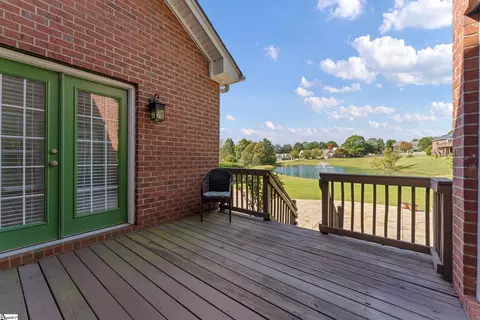 Exterior - 14 Barnstable Ct, Greer, SC 29650 photo 6 of 9
