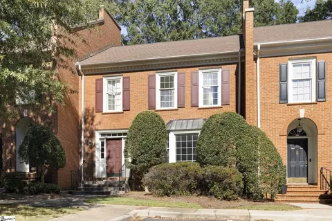102 Kilkenney Ct, Greenville, SC 29615