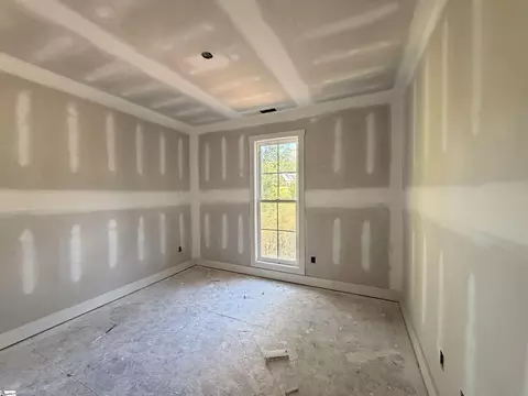 Bedroom - 924 Falling Waters Ln, Seneca, SC 29672 photo 2 of 3