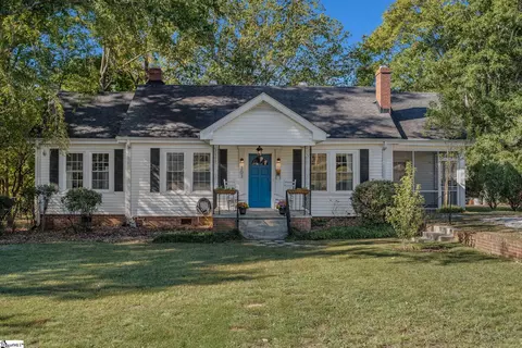 303 N Franklin Rd, Greenville, SC 29609