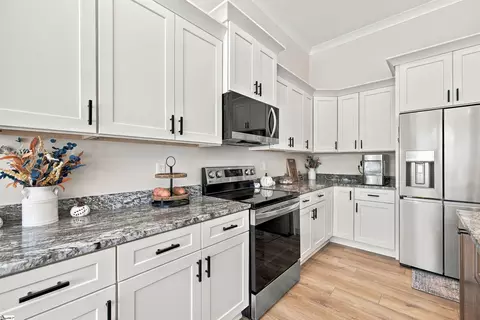 Kitchen - 6838 Midway Rd, Williamston, SC 29697 photo 1 of 4