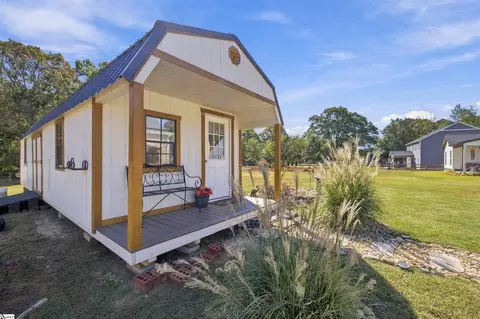Exterior - 6838 Midway Rd, Williamston, SC 29697 photo 5 of 7