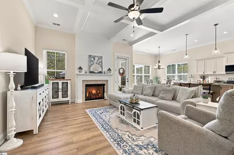 Entry Way - 6838 Midway Rd, Williamston, SC 29697 photo 7 of 9