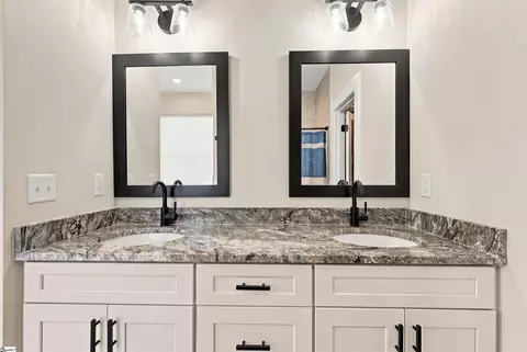 Bath - 6838 Midway Rd, Williamston, SC 29697 photo 1 of 3