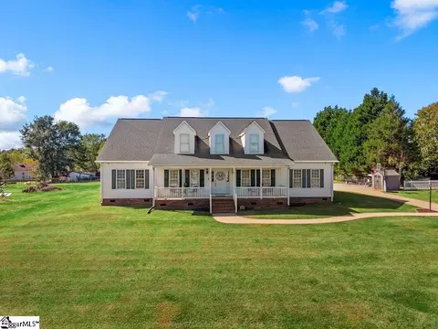 905 Belcher Rd, Boiling Springs, SC 29316
