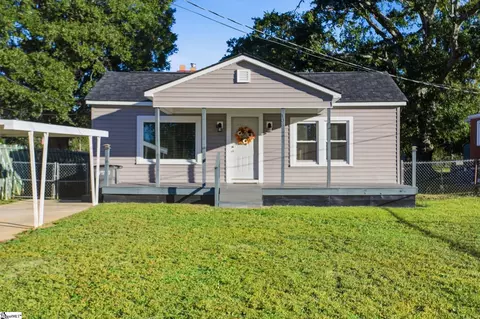 108 Childress Cir, Greenville, SC 29617