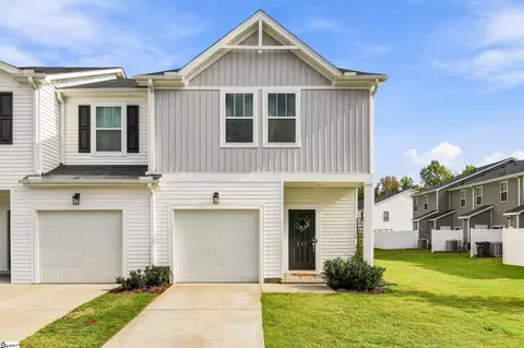 227 Telford Dr, Greenville, SC 29617