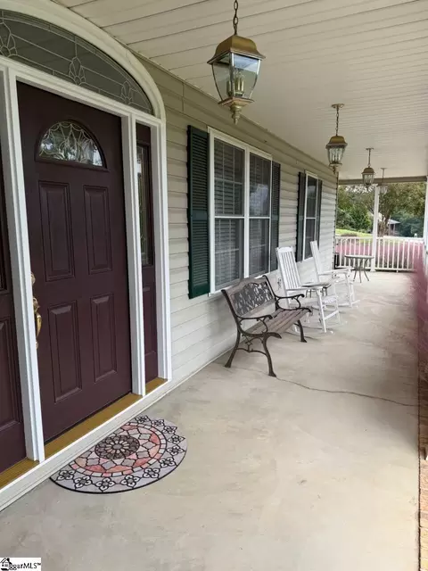 Exterior - 730 Wilson Ferry Rd, Moore, SC 29369 photo 4 of 11