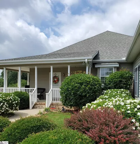 Exterior - 730 Wilson Ferry Rd, Moore, SC 29369 photo 5 of 11