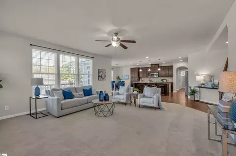 Living - 3 Grace Ct, Easley, SC 29642 photo 5 of 5