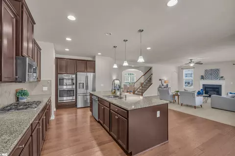 Kitchen - 3 Grace Ct, Easley, SC 29642 photo 3 of 4