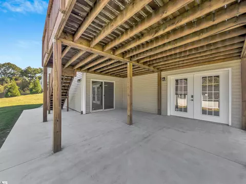 Exterior - 3 Grace Ct, Easley, SC 29642 photo 5 of 10