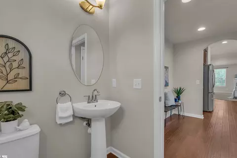 Entry Way - 3 Grace Ct, Easley, SC 29642 photo 2 of 3