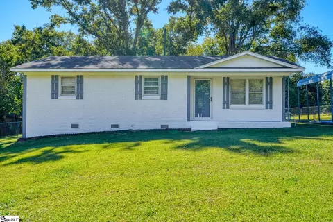 120 Sunnydale Cir, Spartanburg, SC 29303