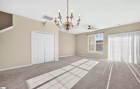 Living - 100 Xander Dr, Greer, SC 29650 photo 2 of 6