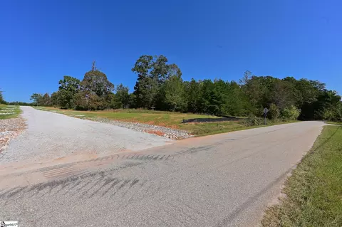 137 Mccauley Rd, Travelers Rest, SC 29690
