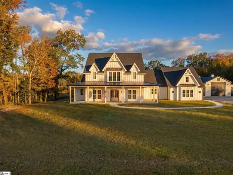 1719 Old Spartanburg Highway Hwy, Woodruff, SC 29388