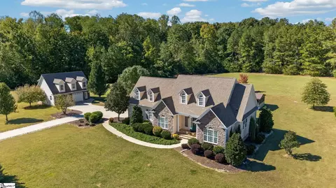 412 Casey Rd, Woodruff, SC 29388
