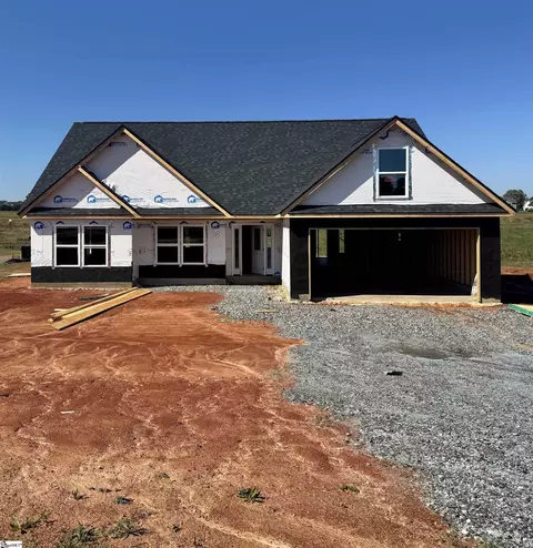 127 Crooked Tree Dr, Gaffney, SC 29341