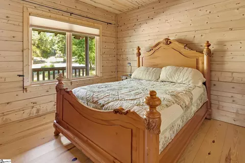 Bedroom - 156 Ebenezer Rd, Greer, SC 29651 photo 3 of 4