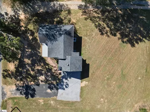 View/Area - 3545 Erwin Mill Rd, Honea Path, SC 29654 photo 1 of 7