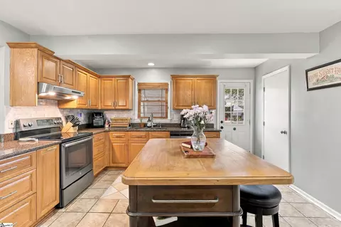 Kitchen - 1711 Crestview Rd, Easley, SC 29642 photo 3 of 5