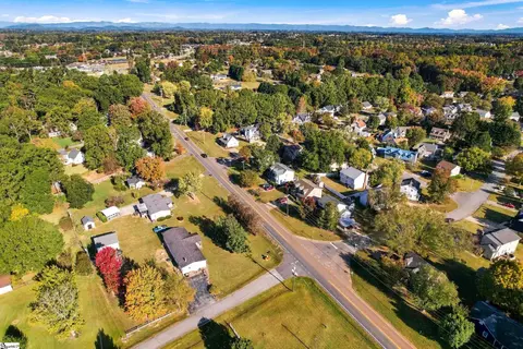 View/Area - 1711 Crestview Rd, Easley, SC 29642 photo 1 of 3
