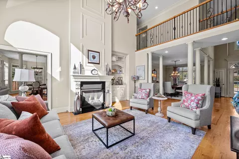 Living - 151 Tupelo Dr, Greer, SC 29651 photo 2 of 3