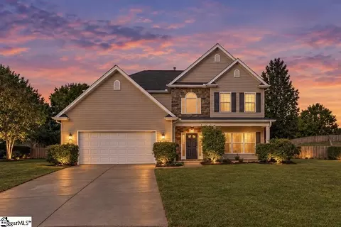 45 Hurshfield Cir, Taylors, SC 29687