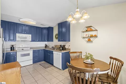 Kitchen - 112 B Reef Ct, Easley, SC 29642 photo 1 of 3