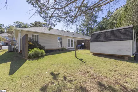 Exterior - 112 B Reef Ct, Easley, SC 29642 photo 5 of 5