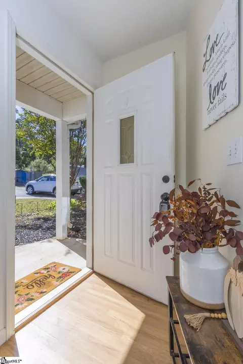 Entry Way - 112 B Reef Ct, Easley, SC 29642 photo 1 of 2
