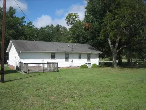 7 Pruitt St, Honea Path, SC 29654 photo 10