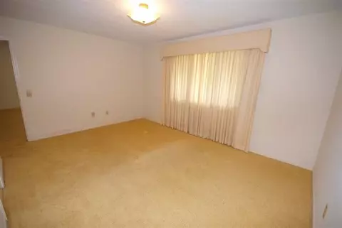 204 Evans Dr, Central, SC 29630 photo 10