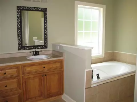 215 Maycaw Dr, Easley, SC 29642 photo 16